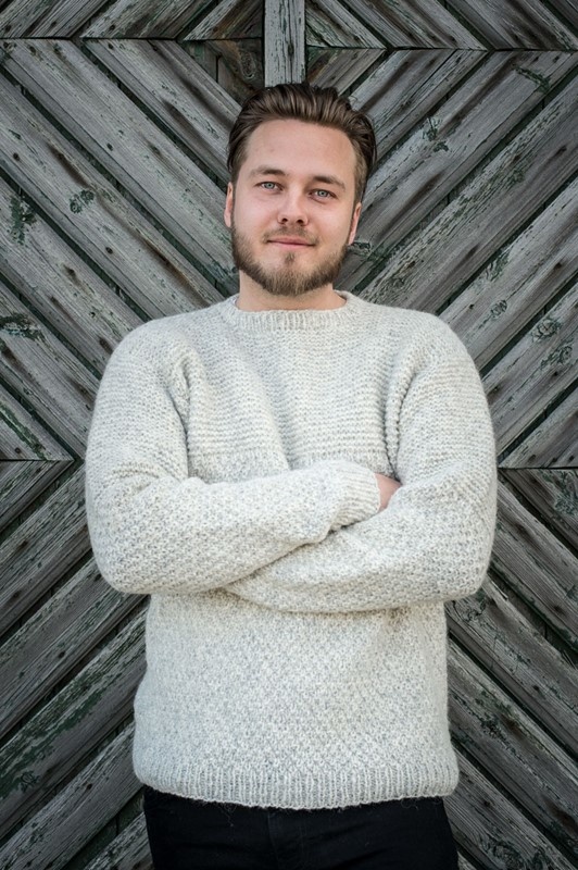 Herresweater i dobbelt perlestrik - NY!