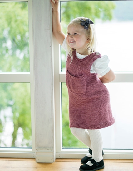 Opskrift fra DU STORE ALPAKKA FIN fra bogen "I all enkelhet" - Design 26 - Selekjole