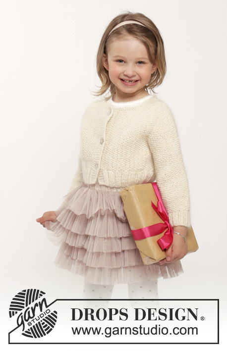 26-2 Dear Daisy by DROPS Design