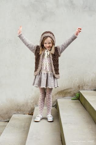 MR37-01+02 Vest og kjole